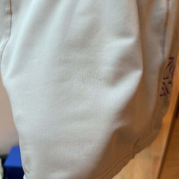 Lavacore Rash Guard - Picture 6 of 6